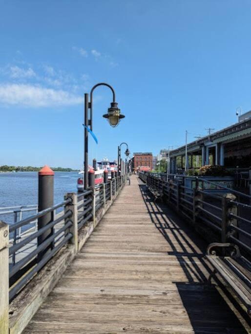 New•Downtown• Onetreehill Bridge Villa Уилмингтън Екстериор снимка